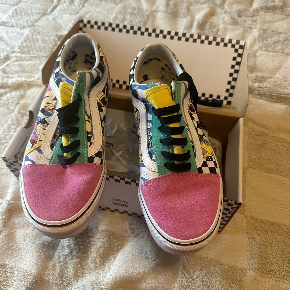 Vans Mickey Mouse!!